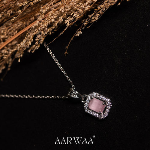 Aarwaa™ Pink Square Necklace