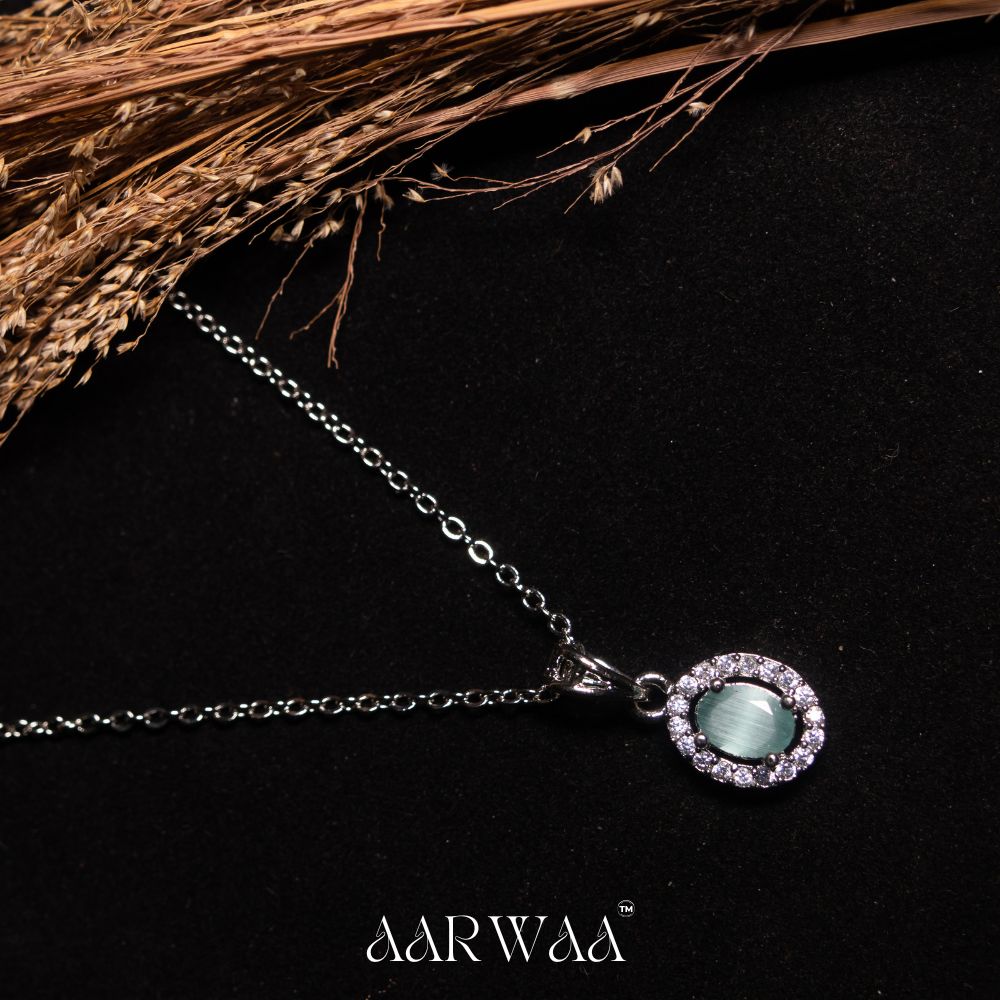 Green Oval Pendant Necklace