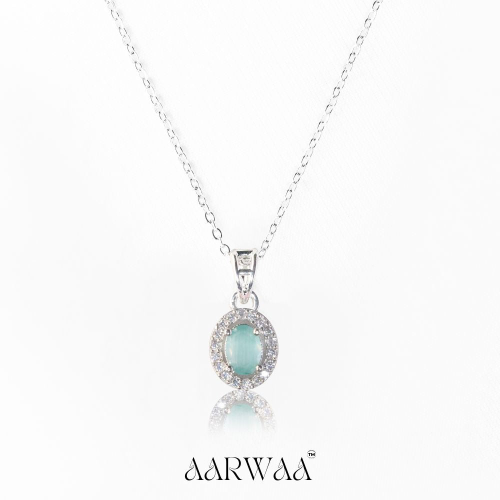 Green Oval Pendant Necklace
